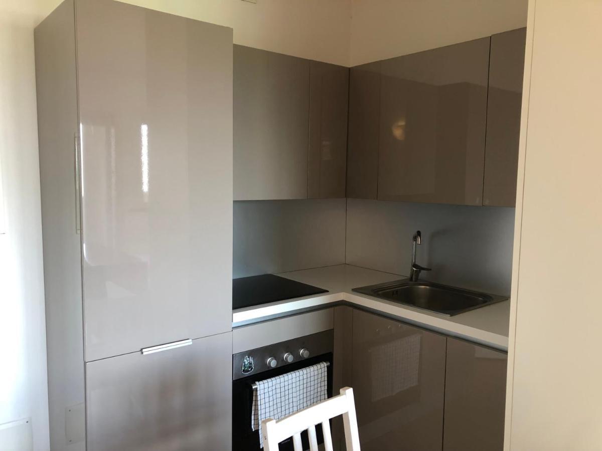 Apartment Kamchu With Terrace Near Metro Con Vista Rome