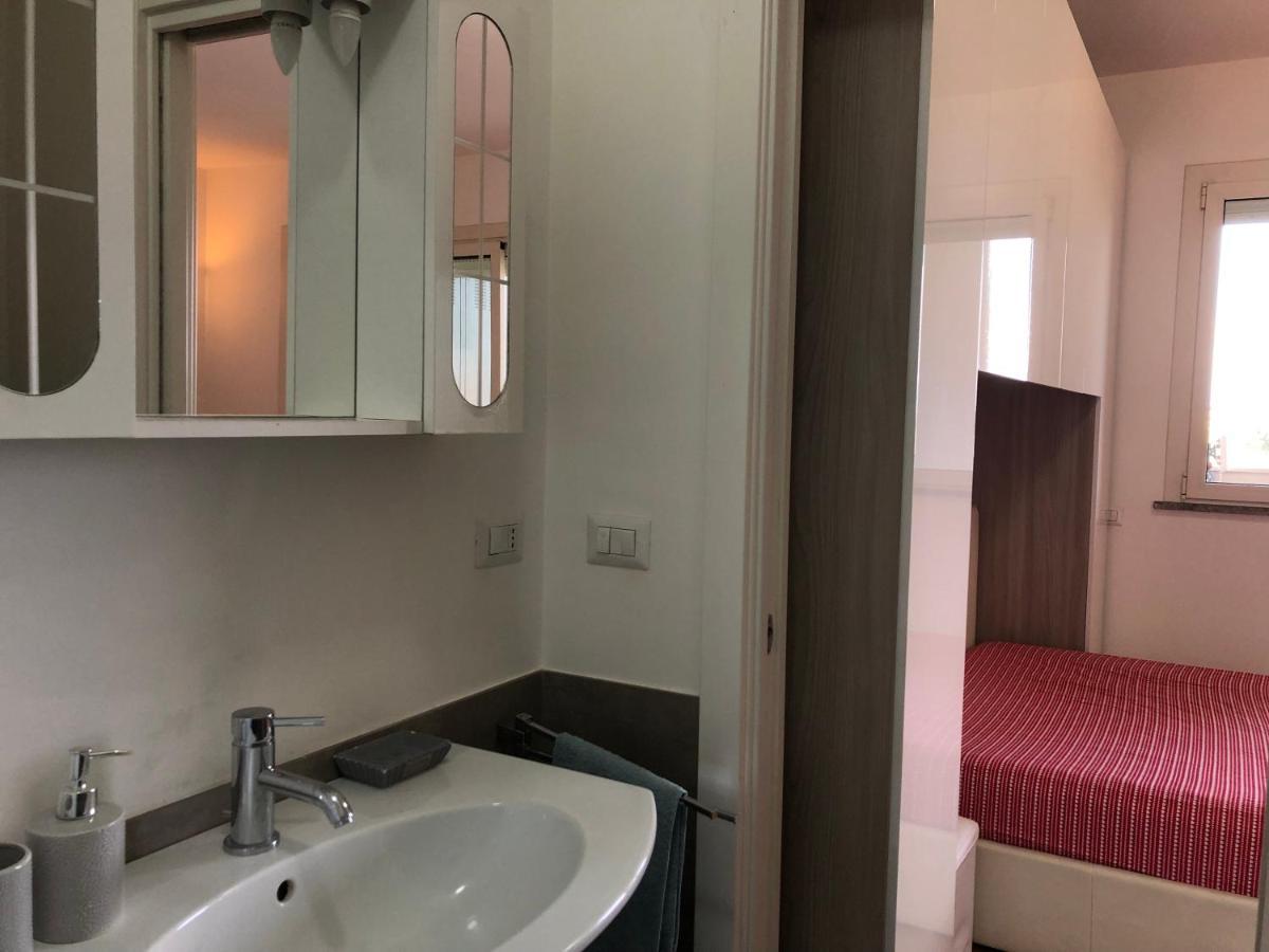 Apartment Kamchu With Terrace Near Metro Con Vista Rome
